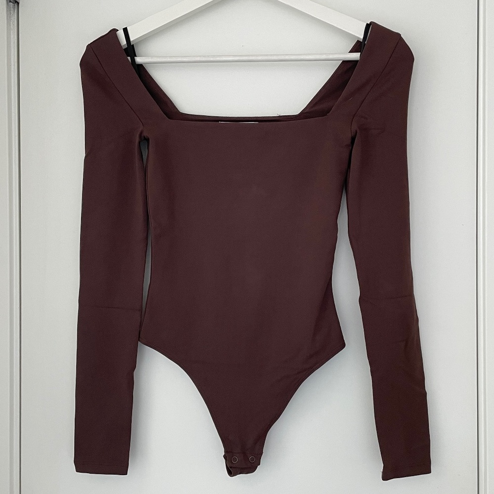 Contour Longsleeve Bodysuit